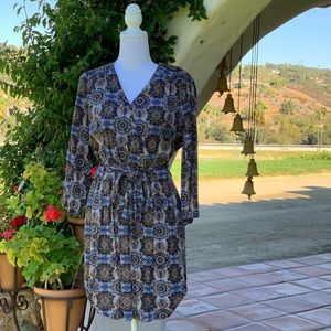 Daniel Rainn beautiful patterned dress